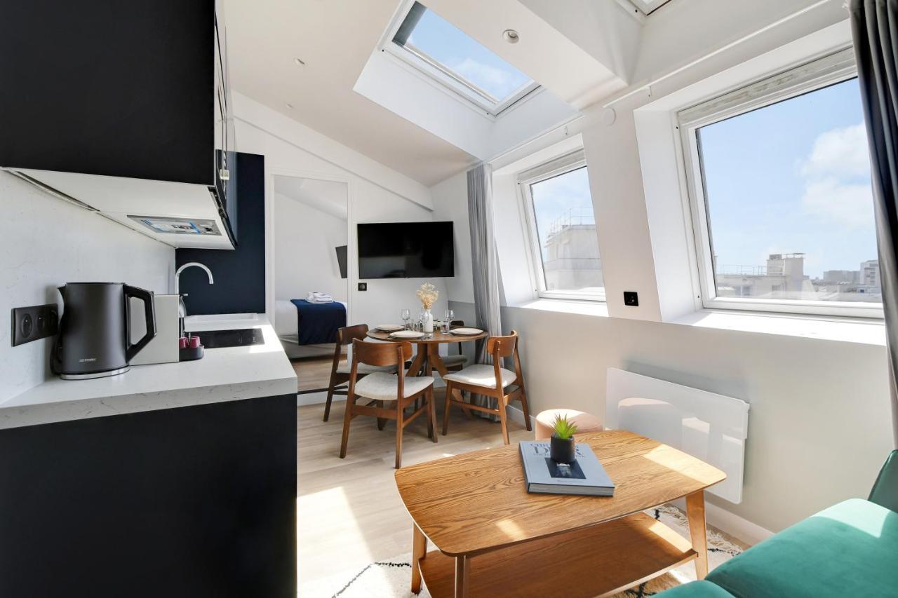 Cmg Voltaire Nation Apartment Paris Bagian luar foto