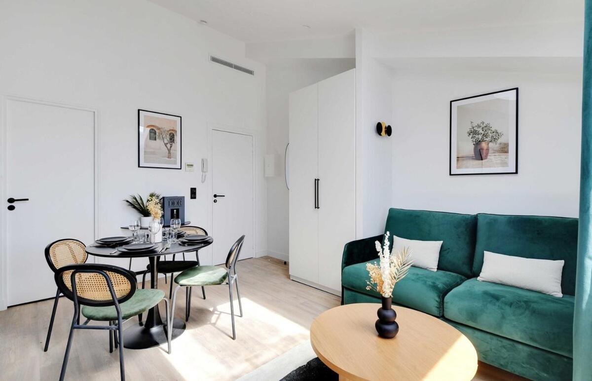Cmg Voltaire Nation Apartment Paris Bagian luar foto