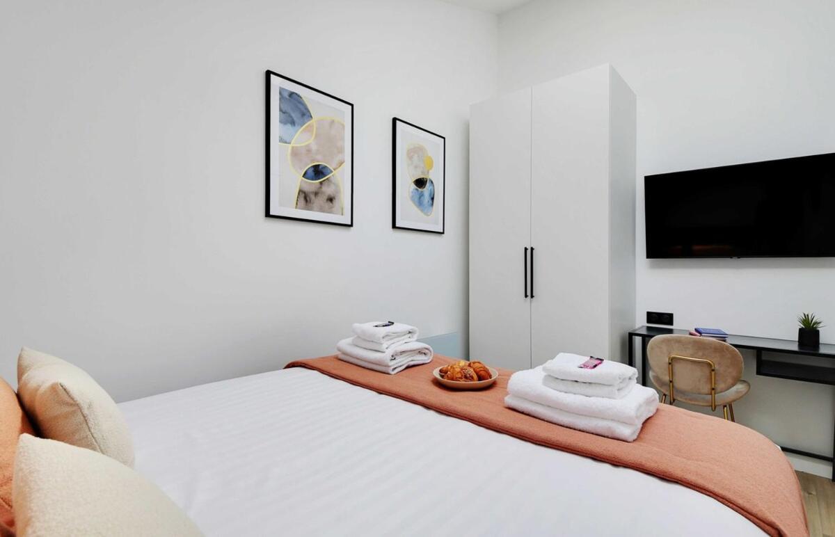 Cmg Voltaire Nation Apartment Paris Bagian luar foto
