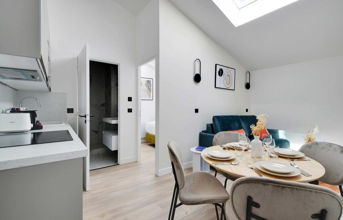 Cmg Voltaire Nation Apartment Paris Bagian luar foto